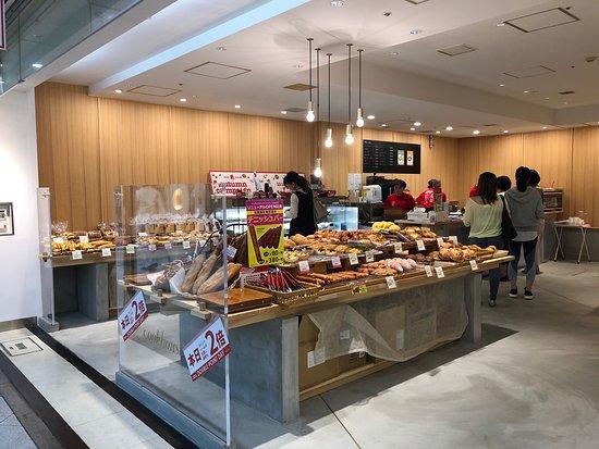 cookhouse ホワイティ梅田店